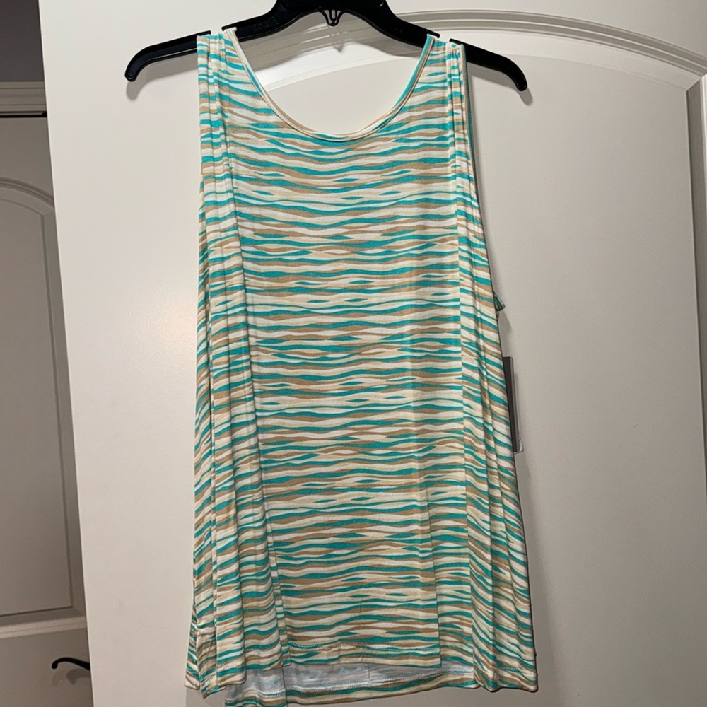 Sleeveless top size XL